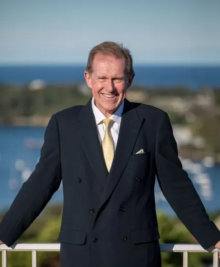 Lloyd Allen - Real Estate Agent at Select Property Sydney