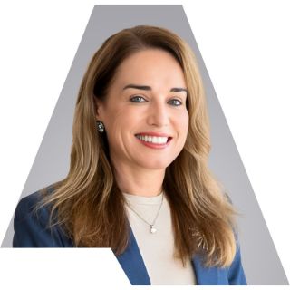 Natalie Snooks - Real Estate Agent