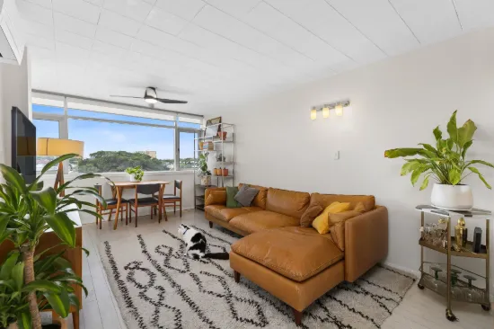 Riverside Living in Iconic 'Glenfalloch'