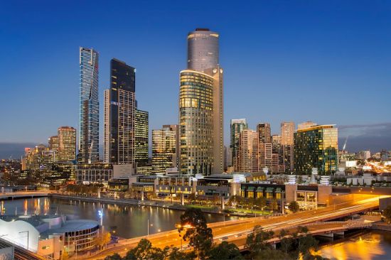 Holly and Williams - Real Estate Agency