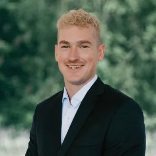 Monte Reeves - Real Estate Agent