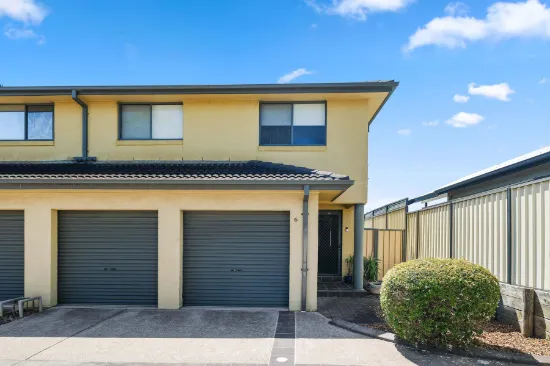MODERN INTERIORS, CENTRAL LOCATION, EASY LIVING