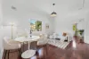 Charming Art Deco Apartment in Boutique Block