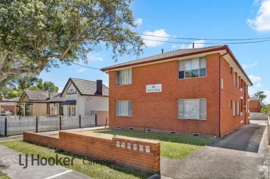 Beautifully Presented Apartment of Comfort, Sunlight and Convenience