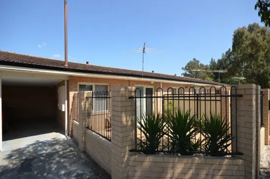 Convenient Lifestyle in the Heart of Bentley ( Strong Positive Gearing Potential