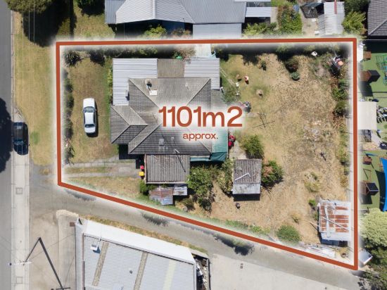Huge 1103sqm Opportunity in the Heart of Town