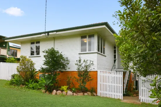 3 Bed home with side access, views, and endless potential!