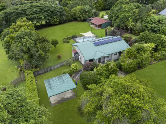 Private Goldsborough Valley Sanctuary with Space, Views and Lifestyle Appeal