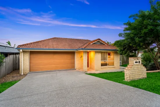 Ready to Move in - Brand New Kitchen, Bathrooms, Paint & Lighting