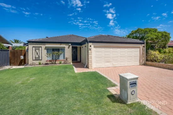IMMACULATE FAMILY HOME OPPOSITE McCOY PARK!