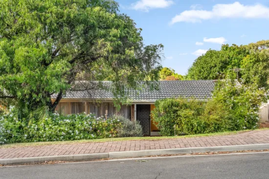 Entertain, unwind, repeat - a split-level haven with room to move