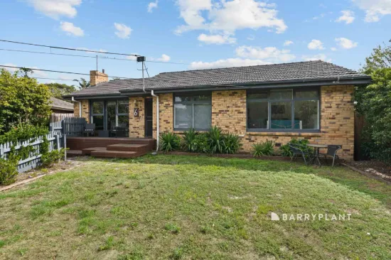 Quiet Court Living with Everyday Convenience at Your Doorstep