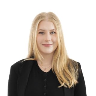 Jess Wolfe - Real Estate Agent