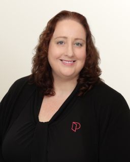 Emma Simmonds - Real Estate Agent