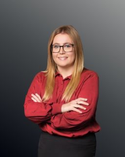 Emma Tweed - Real Estate Agent