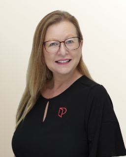 Tracy Embleton - Real Estate Agent