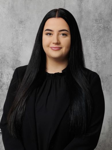 Jade S - Real Estate Agent at Professionals Prowest Real Estate -  Willetton
