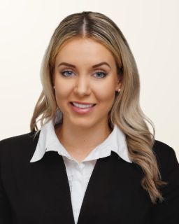 Ebony Sirr - Real Estate Agent