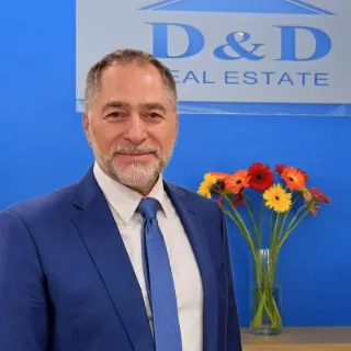 Azzam Derbas - Real Estate Agent