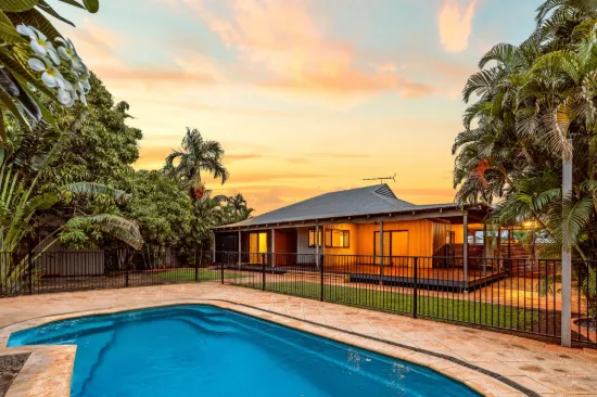 Luxury Living on Lorikeet