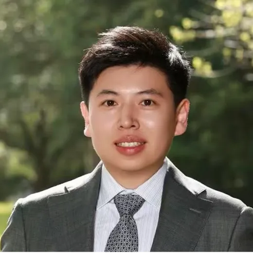 (Roger) Luojia Liu - Real Estate Agent at Ray White Norwest - BELLA VISTA