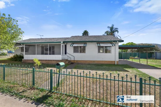 SOUTH TAMWORTH – Spacious Living Is All Yours!