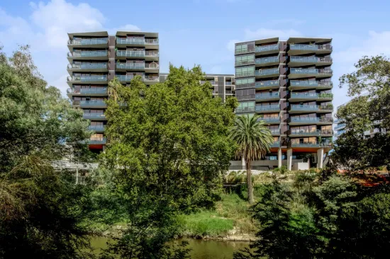 Riverbank – The Park House