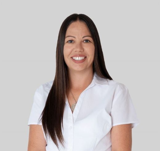 Rebecca Gladman - Real Estate Agent at Maxwell Collins Real Estate - Geelong