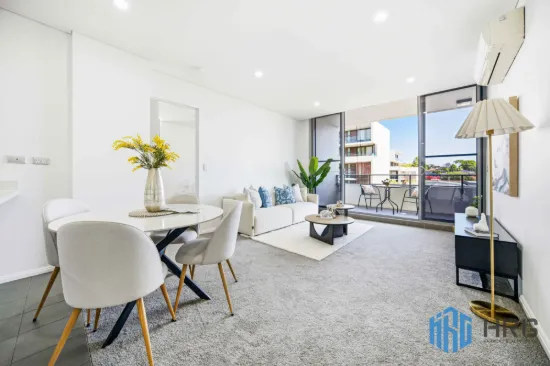 Renovated Resort-Style Two Bedroom In Prime Location