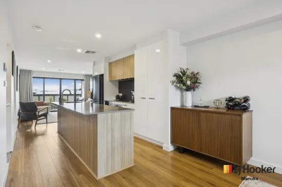 Modern Smart Home Living with Premium Upgrades & Private Courtyard