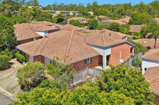 Elevated Villa Living with Hinterland Views in Desirable Somerset Gardens