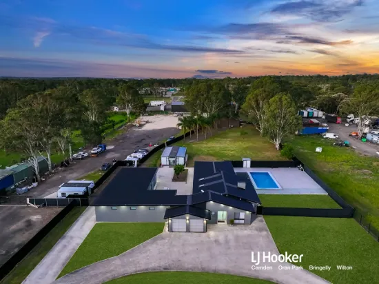 Under Contract - LJ Hooker Lifestyle Group