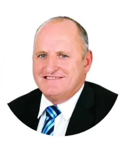 Lorenzo Devincentis - Real Estate Agent at Sara Muir Real Estate - Oakford