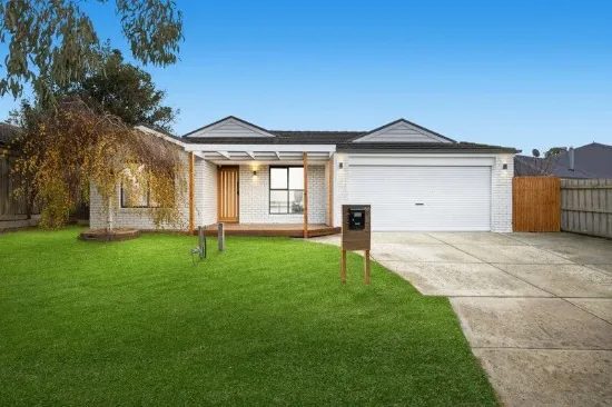 NICELY PRESENTED FAMILY HOME WITH QUALITY RENOVATIONS