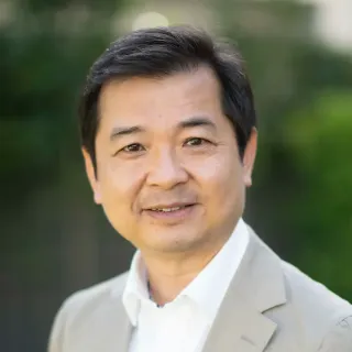 Eddie Yiu - Real Estate Agent