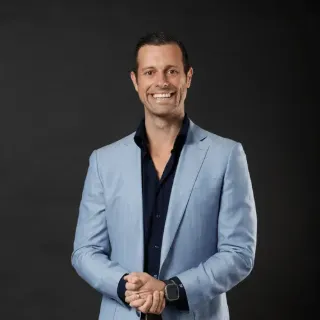 James Peach - Real Estate Agent