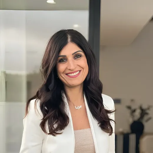Julia Zeinoun - Real Estate Agent at Ray White - Punchbowl