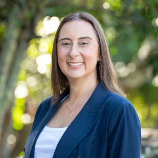 Chelle Greenwood - Real Estate Agent