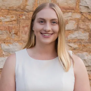 Alyssa Pearse - Real Estate Agent