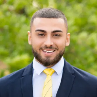 Kevin Kallassy - Real Estate Agent