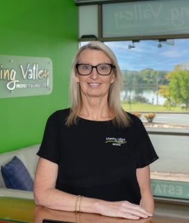 Amanda Towers - Real Estate Agent