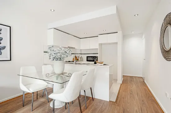 Modern Living with Outdoor Appeal
