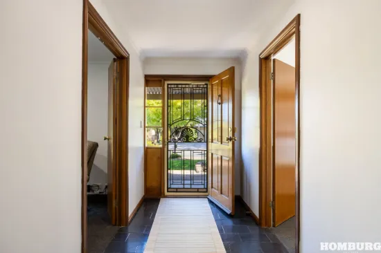 Beautifully Renovated Family Living in the Heart of Tanunda