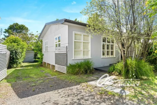 Cute Cottage with DA Approved Plans
