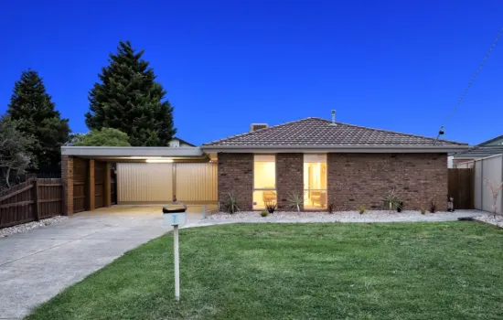  Beautiful Family Home On A Good Size Land !!