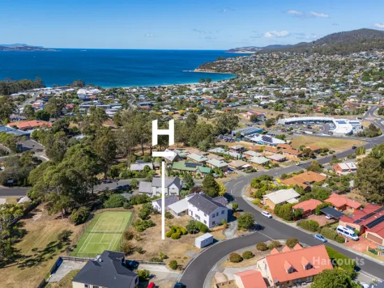 The perfect companion to 8 Jewel Court