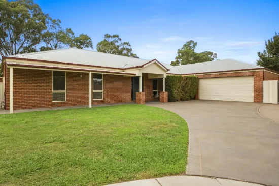 The Ultimate Family Retreat with Space, Comfort & Flexibility