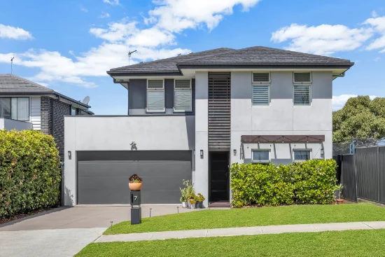 Immaculate Family Entertainer with Space, Style & Unbeatable Schofields Convenience.