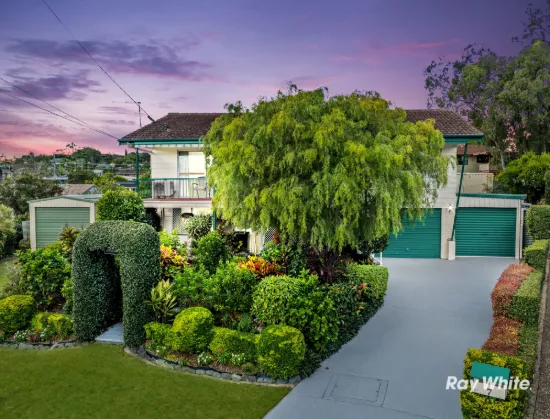 Spacious Dual-Level Flexibility Home with Award-Winning Gardens in the Heart of Springwood CBD | Far Flung Views  