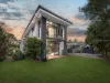 A Refined Family Sanctuary of Light, Comfort and Timeless Versatility